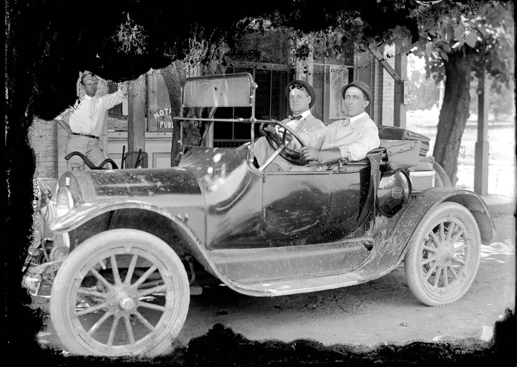 Glimpses of the Past: Bessie Dean Parr’s Photographs of Turn of the Century, Collierville, Tennessee